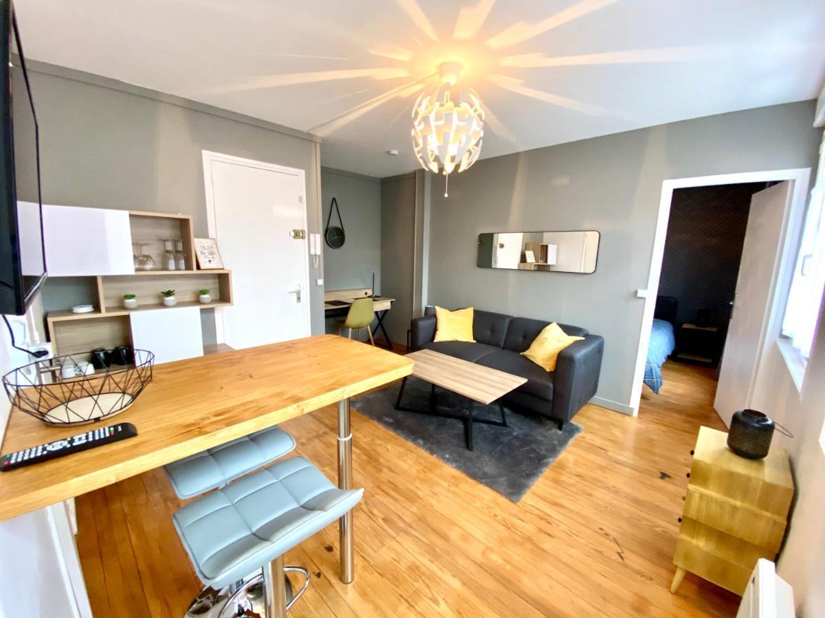 6- Appartement De 2 Pieces Refait A Neuf En Centre Ville Dieppe Eksteriør billede